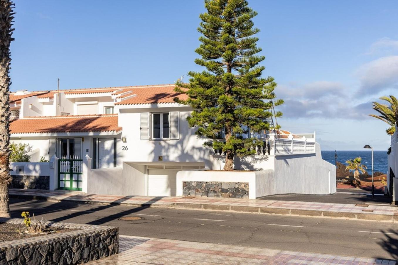 Villa A Luxurious On The Island Of Tenerife Playa de San Juan (Tenerife)